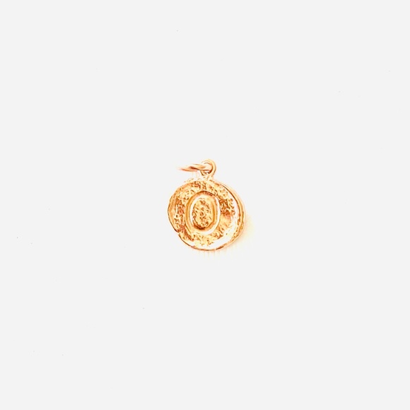 O Letter Charm - Picture 1 of 2
